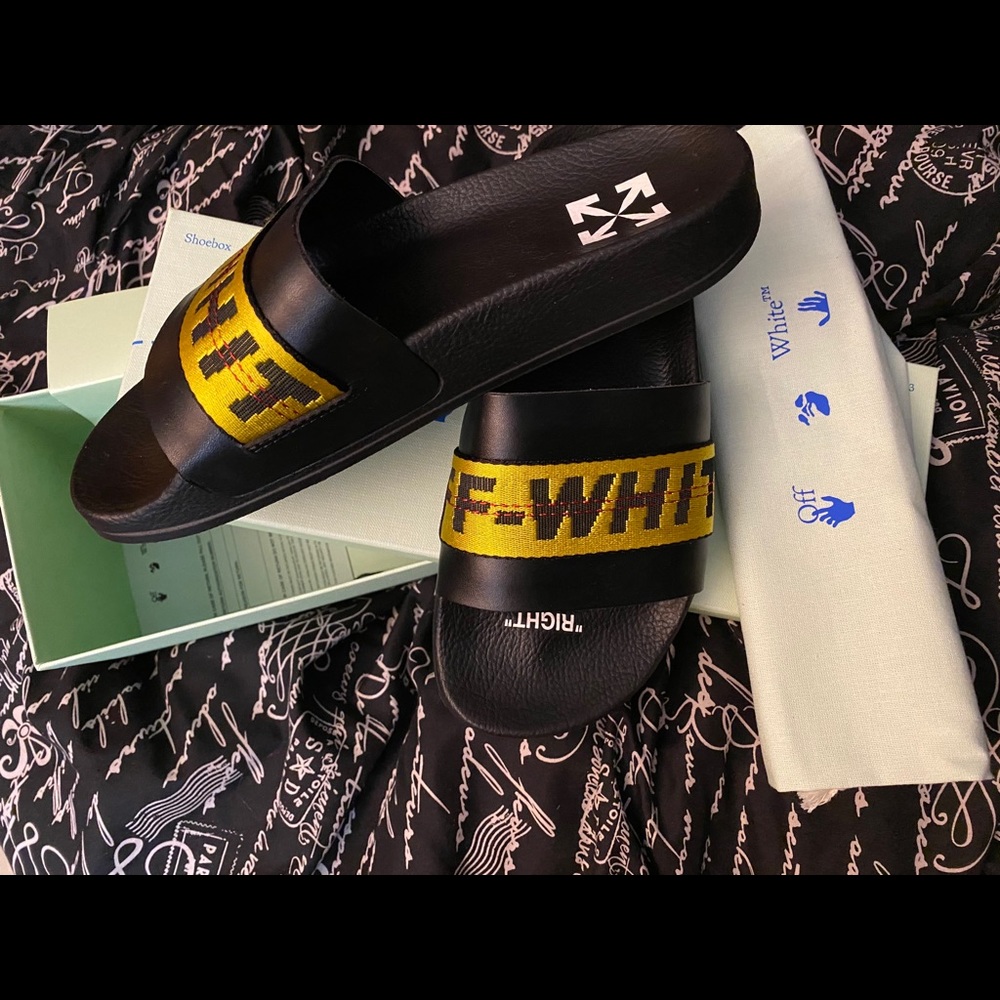 Pool slides/ shoes